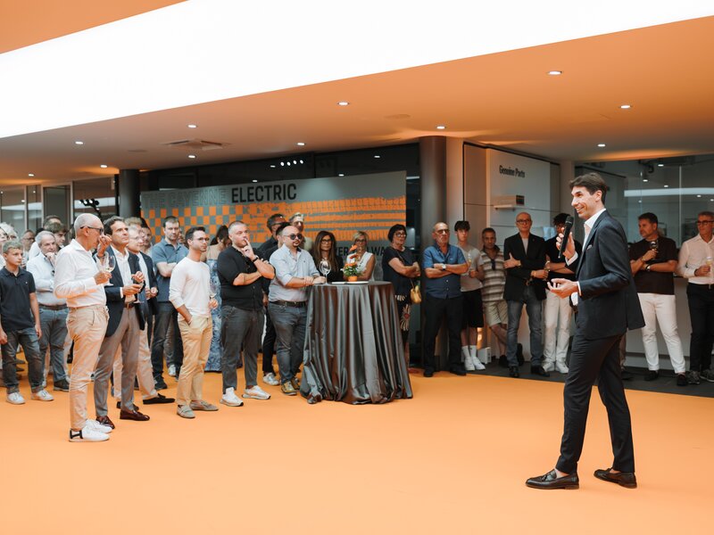 Presentazione Cayenne Electric 