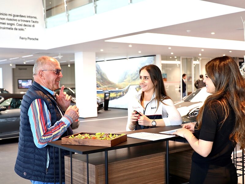 E-Check Service Day Macan